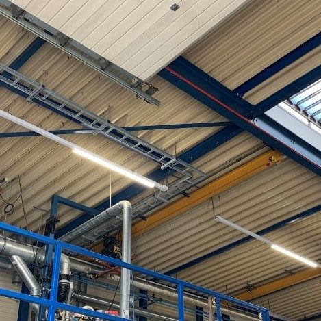 Maatwerk - Led lichtlijnen chemiebedrijf Moerdijk