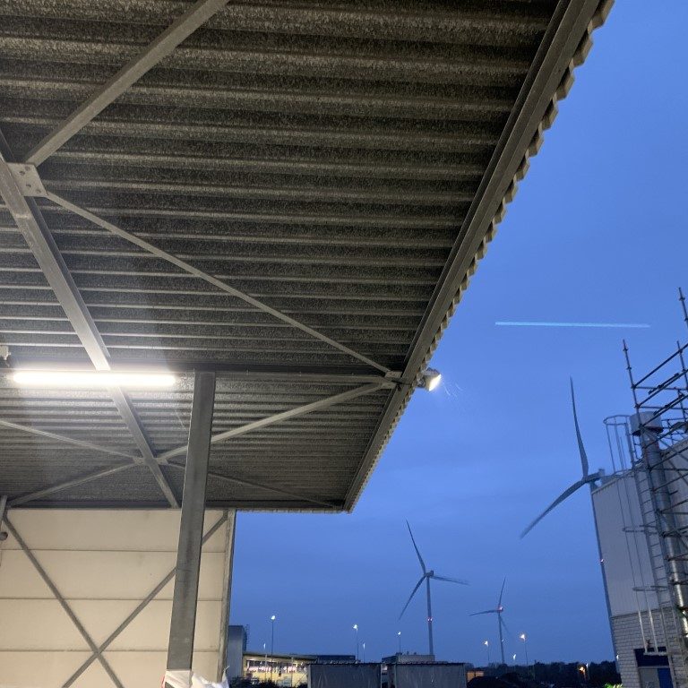 Led verlichting voor luifels met led tri-proof en hoog rendement led schijnwerper