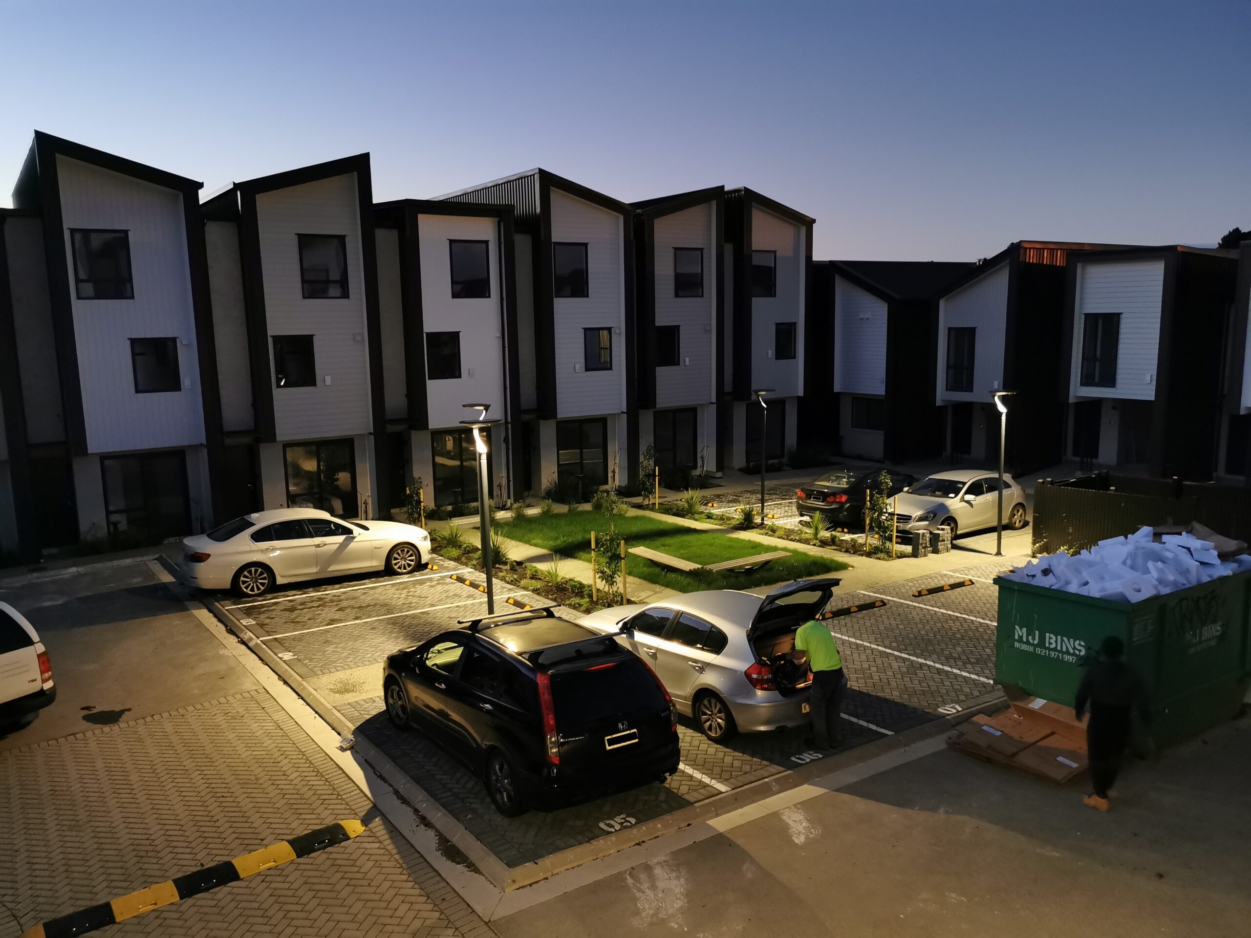 Noctis Solar LED paalarmatuur voor pakereerterrein vakantiepark zonnepaneel verlichting